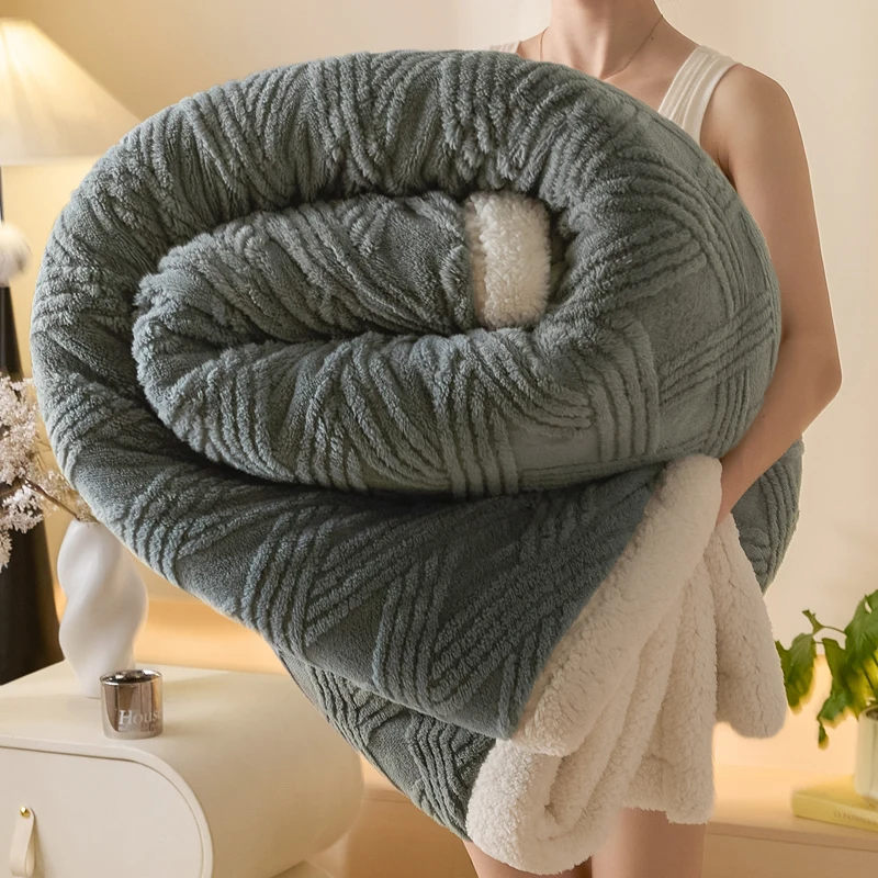 WASART Extra Large Fluffy Coral Fleece Throw Blanket 150x200 Thermal Thick Quilted Bedspread for Warm Cozy Autumn Winter Use