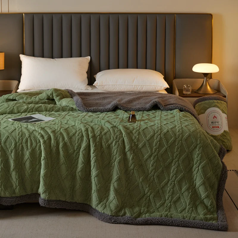 Sherpa Fleece Throw Blanket Queen King Size for Couch, Bed and Sofa, Thick and Warm Blanket, Soft Fuzzy Plush Blanket for Winter